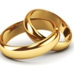Shine that never fades. Our gold polish anti tarnish rings are made for moments that last forever. 💍 Shop rings at Anjaneya Collection.